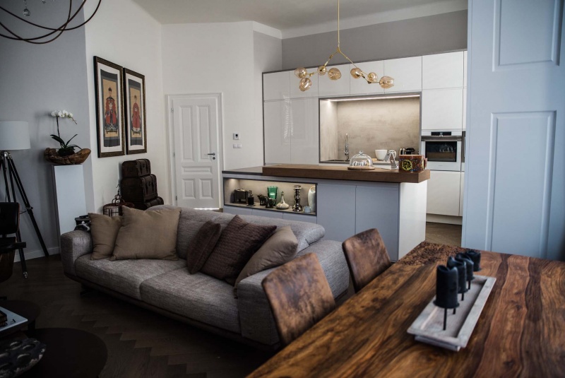 Reference / Realizace - bytový dům - foto Reference / Realizace - bytový dům - foto