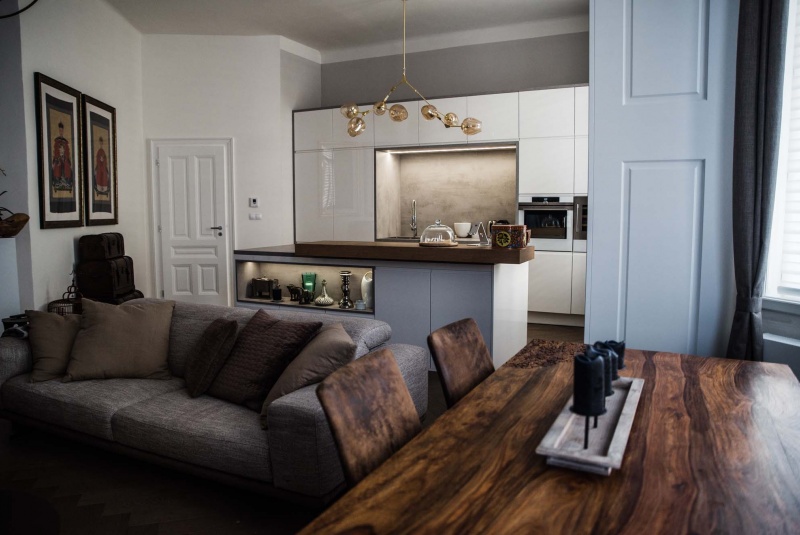 Reference / Realizace - bytový dům - foto Reference / Realizace - bytový dům - foto